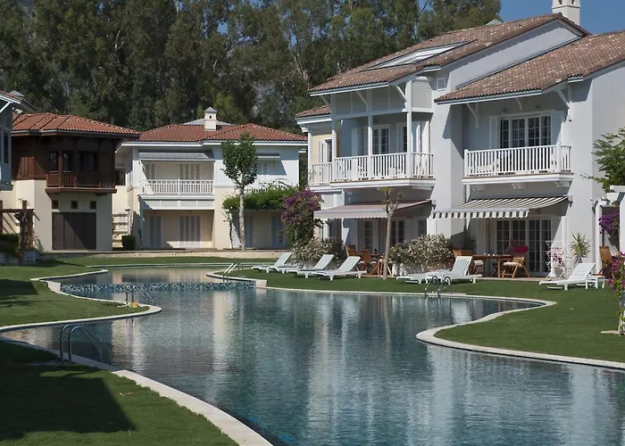 Vilă Portville Holiday Villas