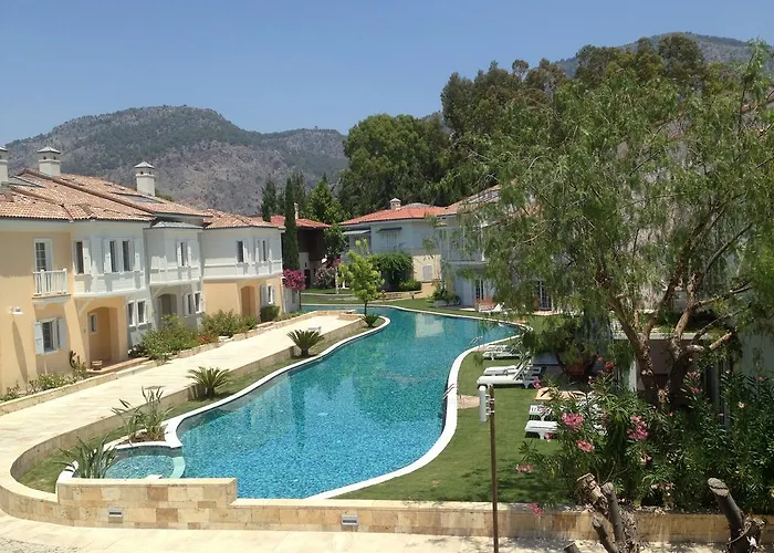 Vilă Portville Holiday Villas